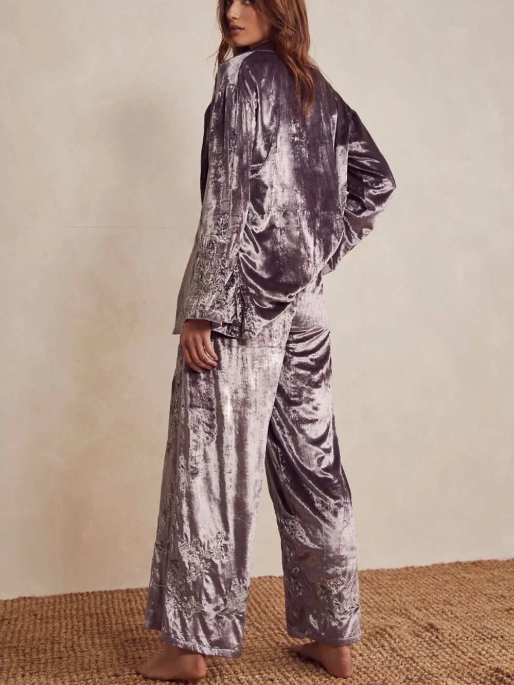 Free People Very RARE Crushed Velvet Pajama Set - Lilac Silver Gray - Picture 2 of 16